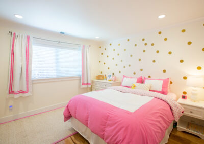 girls bedroom with recessed lighting